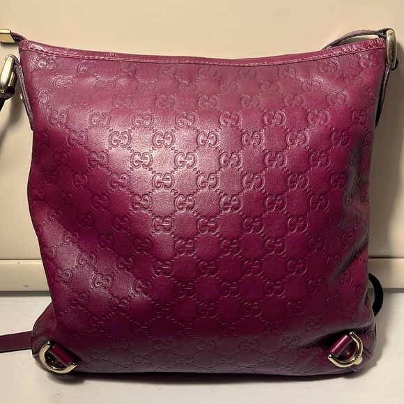 🎟️ GUCCI GUCCHISIMA Abbey D-Ring Messenger - Purple GIVEAWAY - Picture 7 of 11